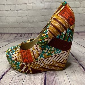 **Sold** Aldo Wedge size 8